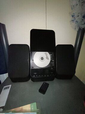 Onn speaker system / DVD player w/ Bluetooth